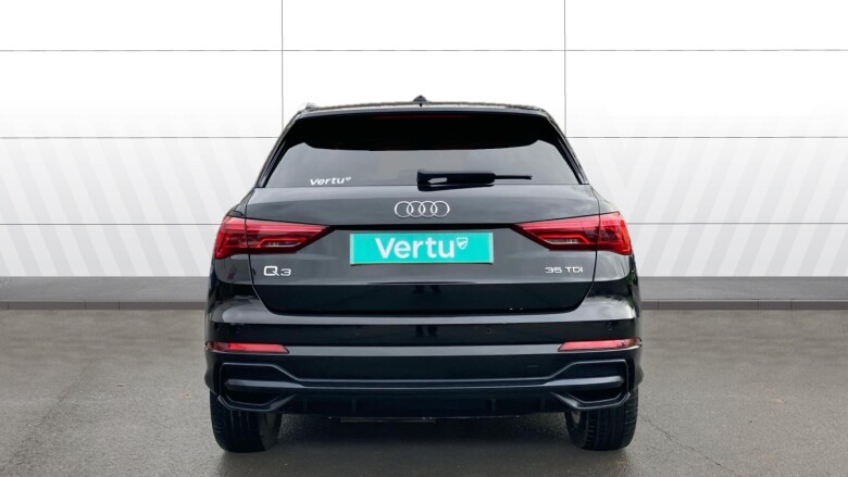 Audi Q3 35 TDI S Line 5dr S Tronic Diesel Estate